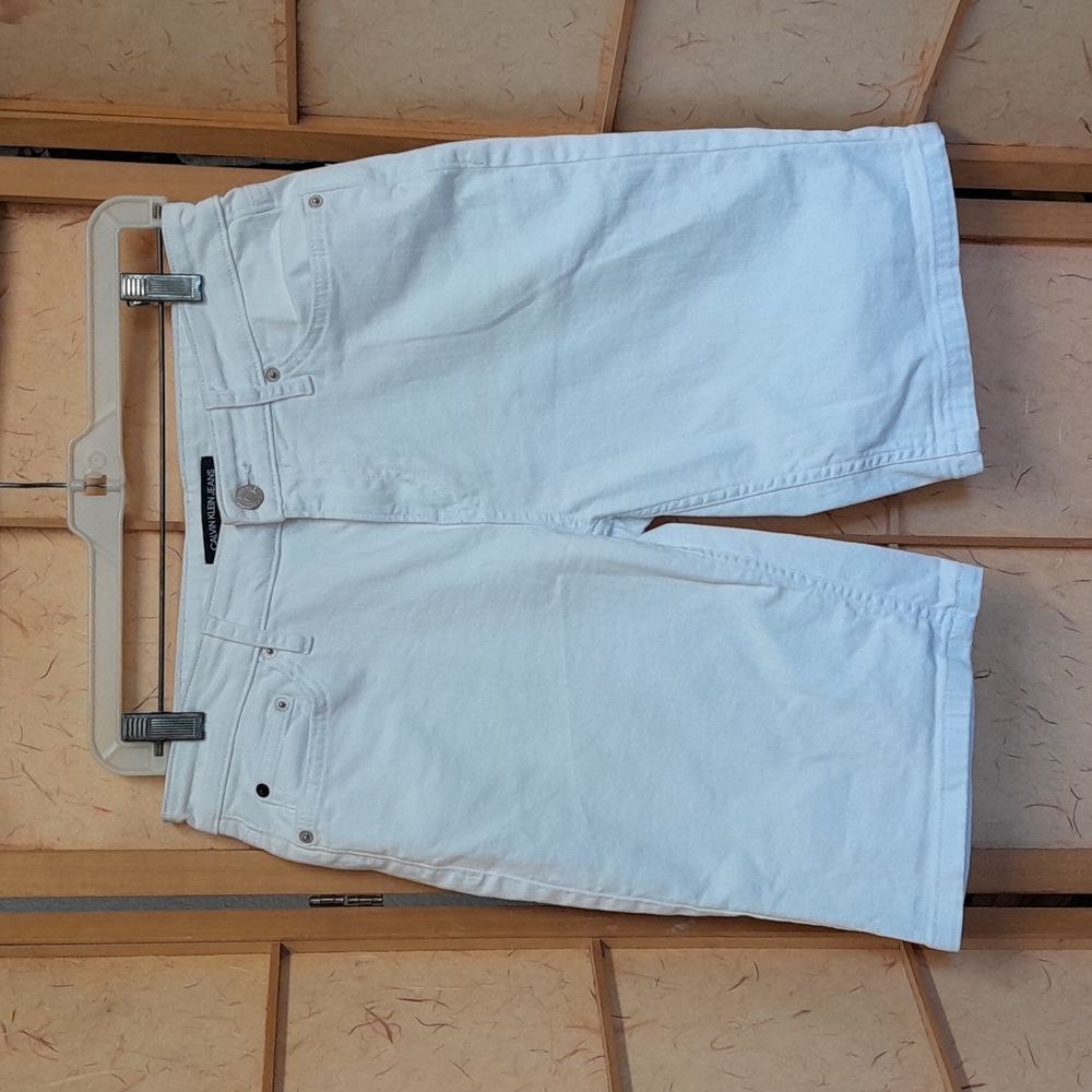 Calvin Klein Jean's white shorts size 8